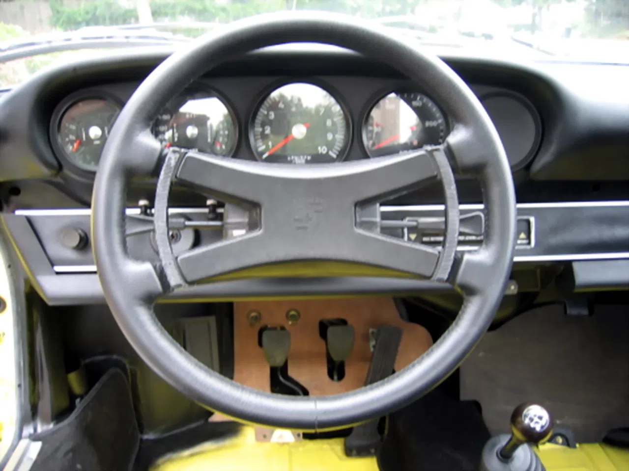 A vendre par Autosport Designs en 2008